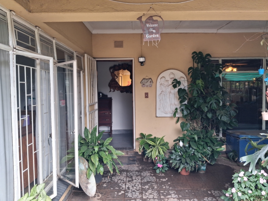 4 Bedroom Property for Sale in Stilfontein Ext 4 North West